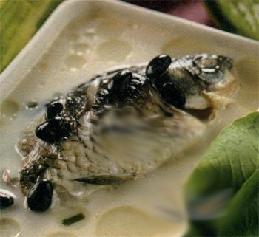 黑豆鲤鱼汤